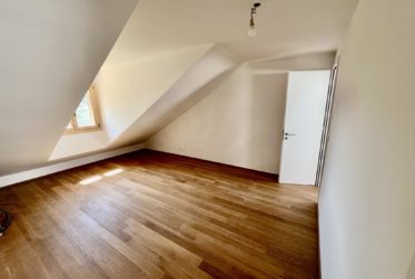 6 Rooms House, Semi-detached house