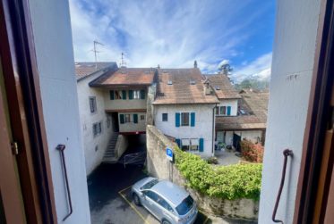 6 Rooms House, Village house