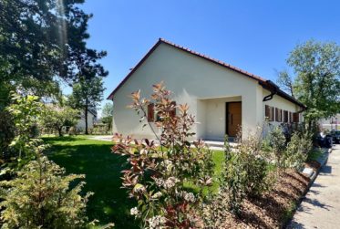 6 Rooms House, Semi-detached house