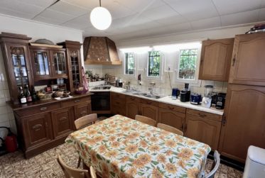 En exclusivité: Maison individuelle avec jardin de plus de 3000 m2