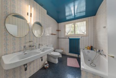 En Co-exclusivité: Spacieuse Maison familiale avec forêt attenante