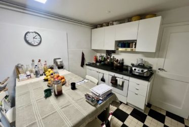 En exclusivité: Maison de village avec deux logements, 11 pièces / 6 chambres